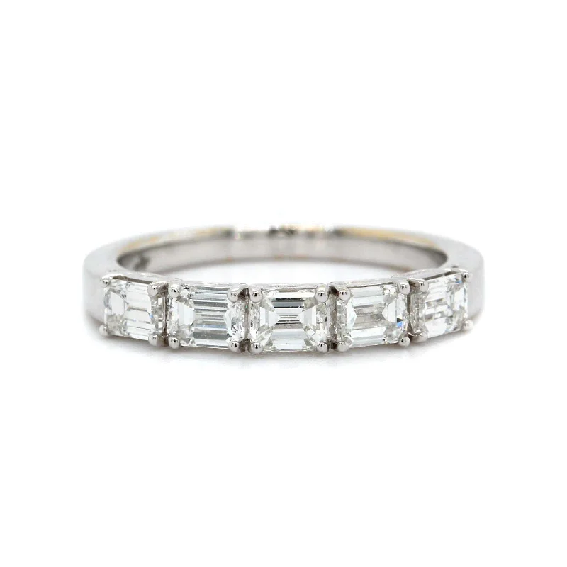 18K White Gold Prong Set Emerald Cut Diamond Band